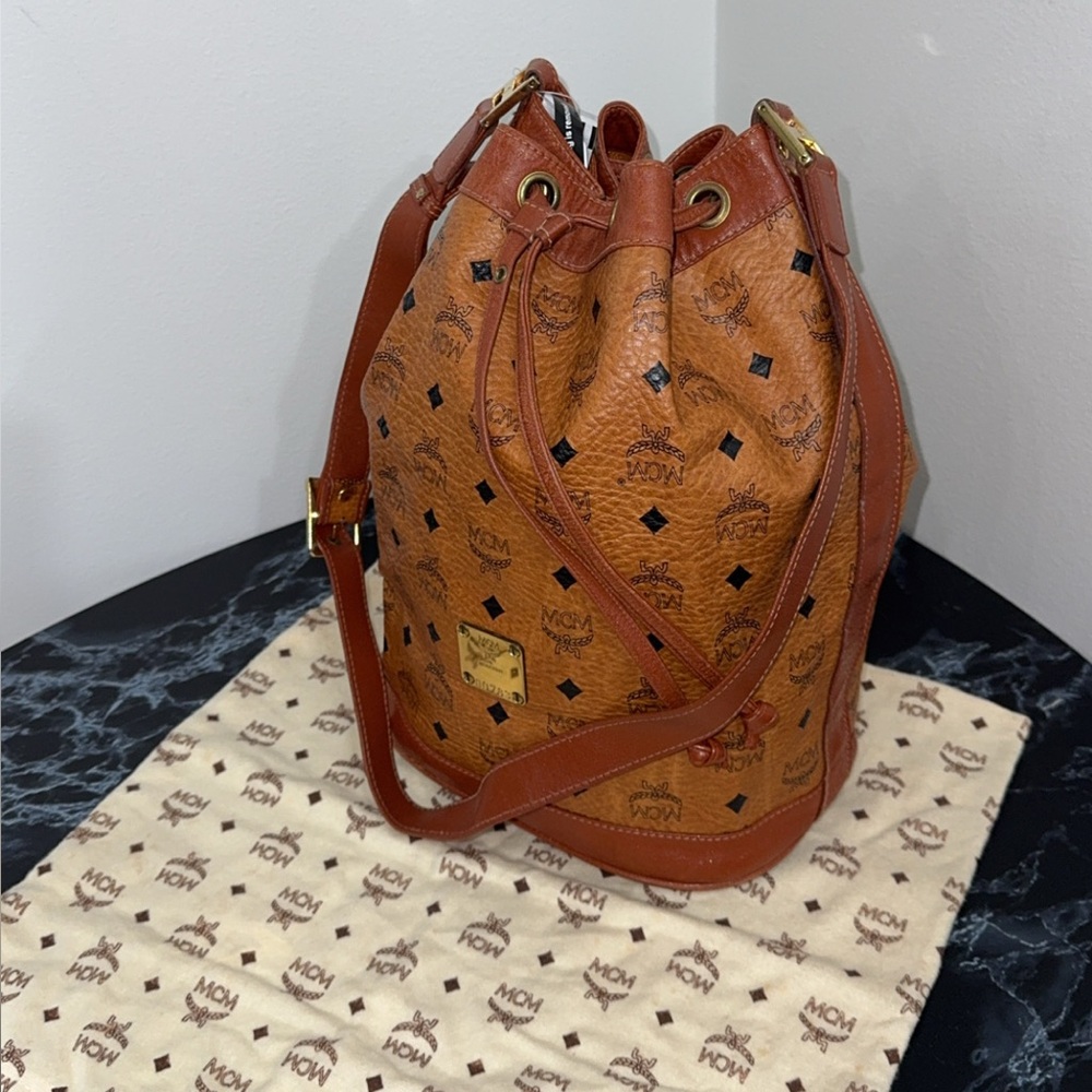 MCM Leather Bucket Drawstring Shoulder Bag AUTHENTIC - Picture 2 of 14
